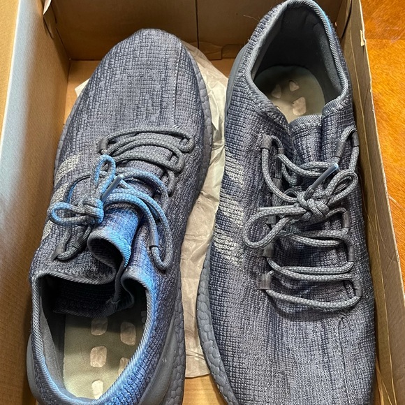 Adidas PureBoost - Picture 3 of 5